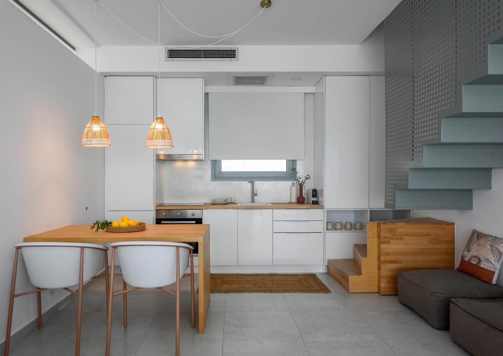 Lithos Retreat 2 Apartment Kalamata Exterior photo